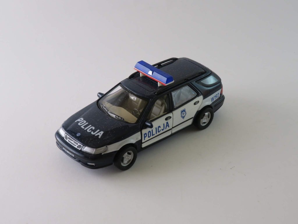 Saab 9-5 Combi Policja Poland – Junior Rescue Hongwell