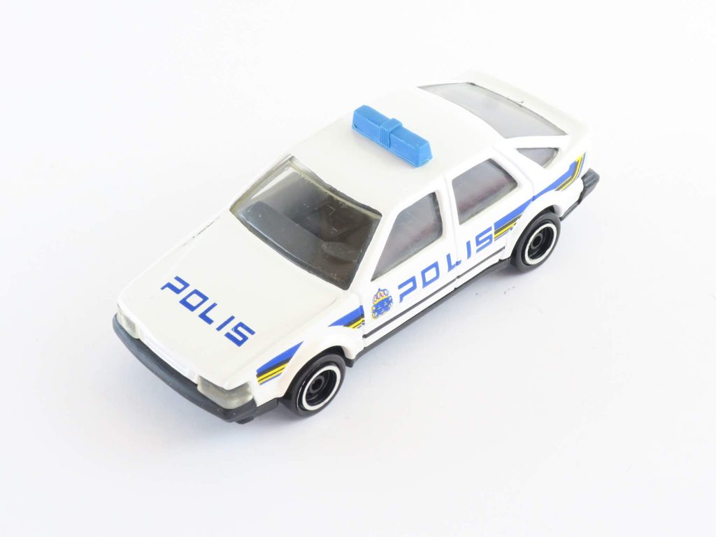 Saab 9000 1985 CC Turbo 16 Polis Sweden – Corgi Toys